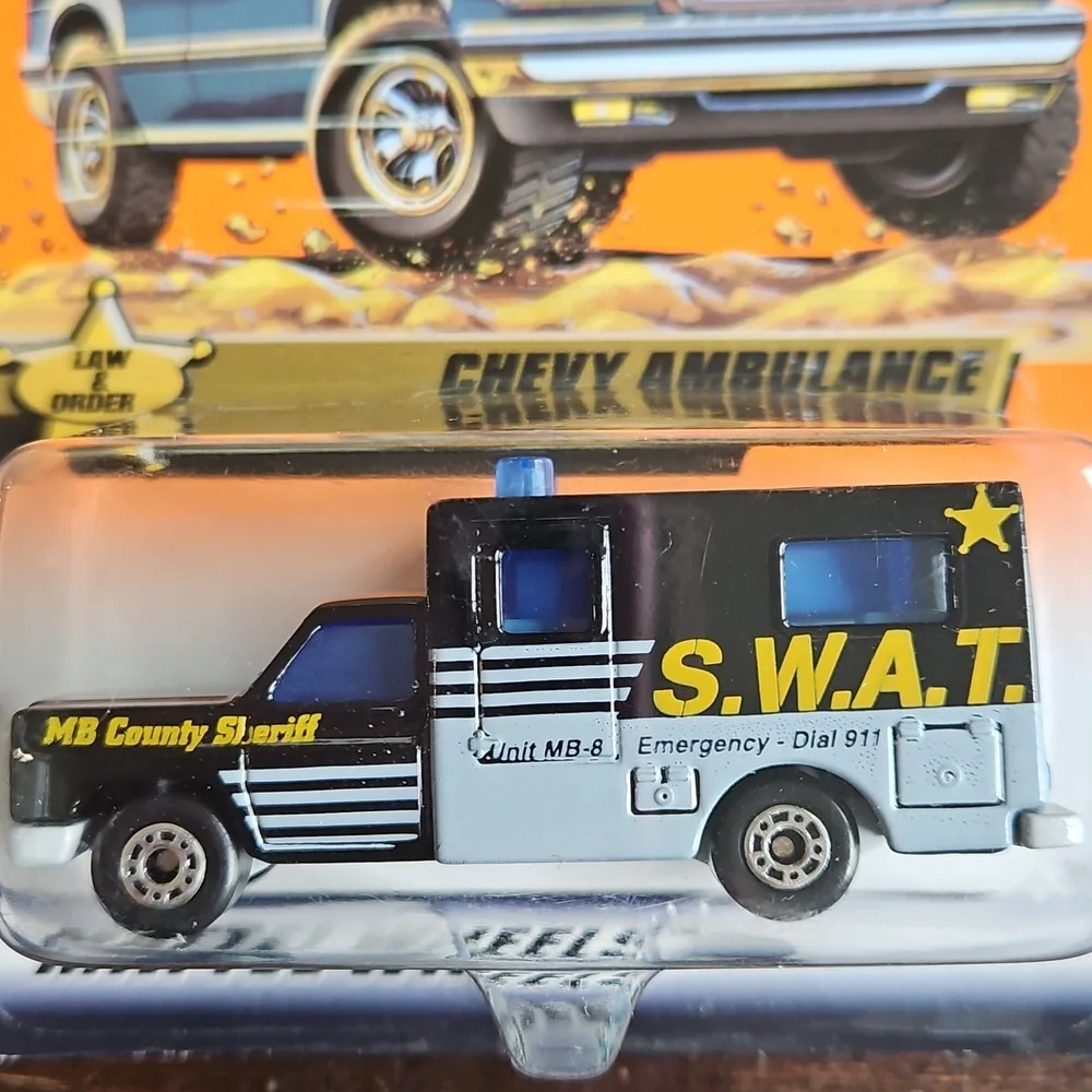 2 NWT 1999 Matchbox "Law and Order" Vehicles - Picture 7 of 9